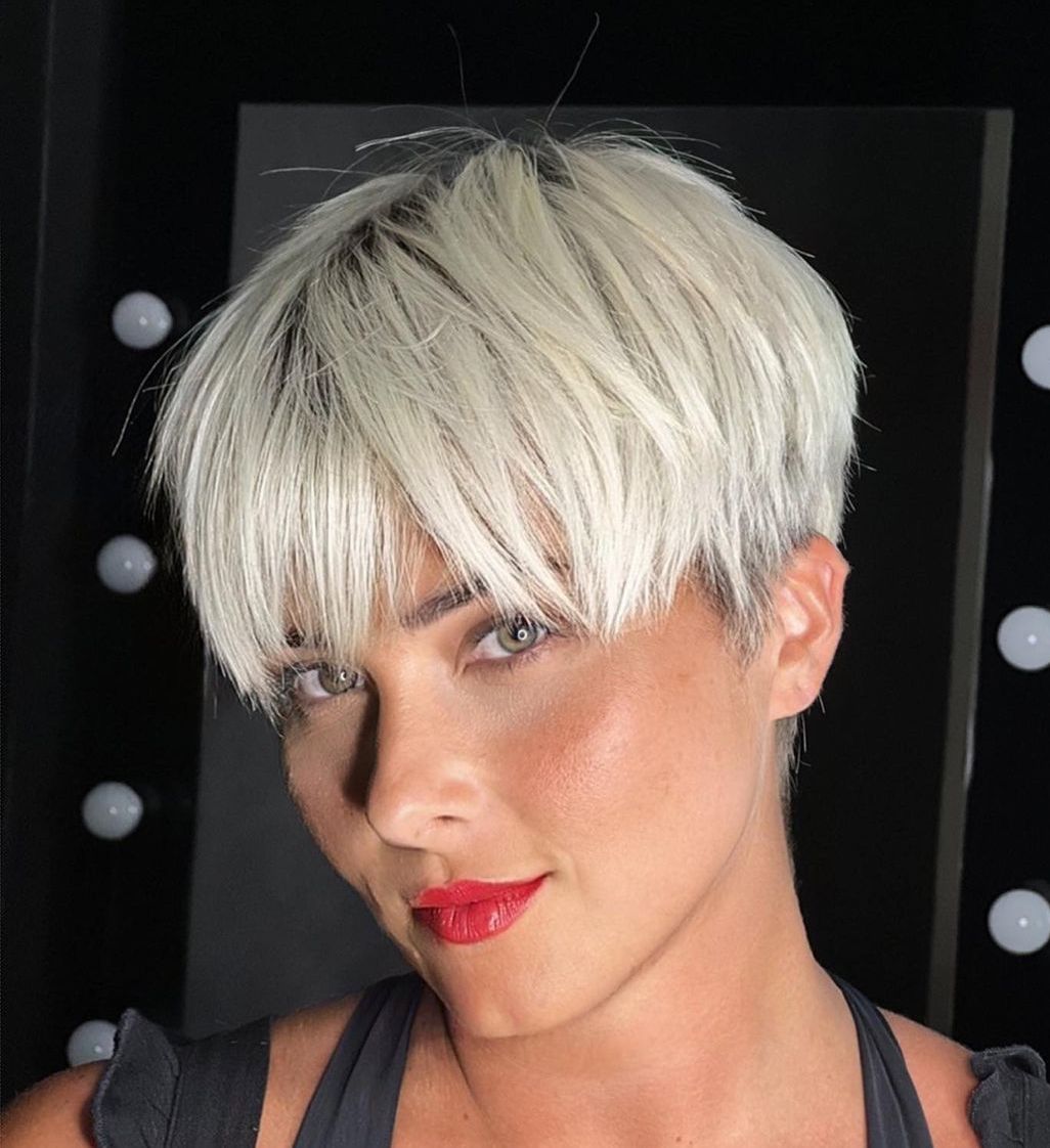 Sliced White Blonde Pixie Cut